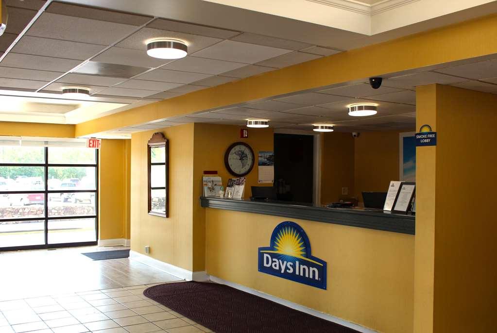 Days Inn By Wyndham Сейлем Интерьер фото